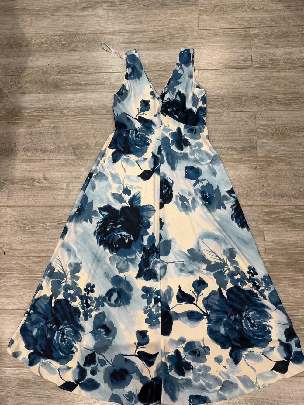 Donna Karan Blue Floral V-Neck Midi Dress size 10 - Picture 4 of 4